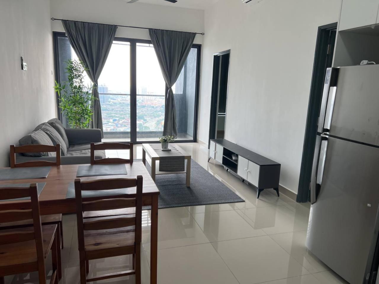 Comfort Bedroom @ Aera Residence Petaling Jaya Exterior foto